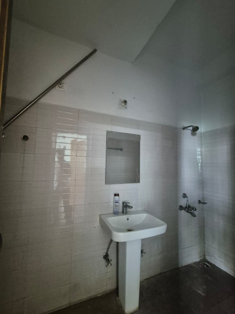 Unfurnished 3bhk duplex in Bhetapara, Guwahati, Assam, India for Rent